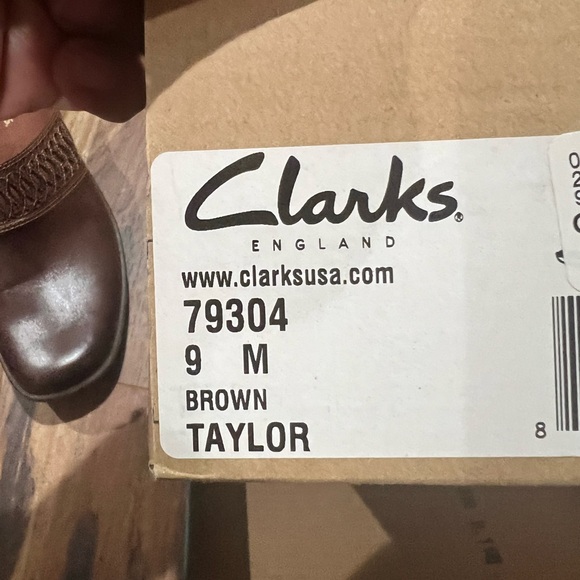 Clarks Women's Dark Brown Clogs Comfort Shows EUC Size 9 Brown Taylor Color - Picture 6 of 6